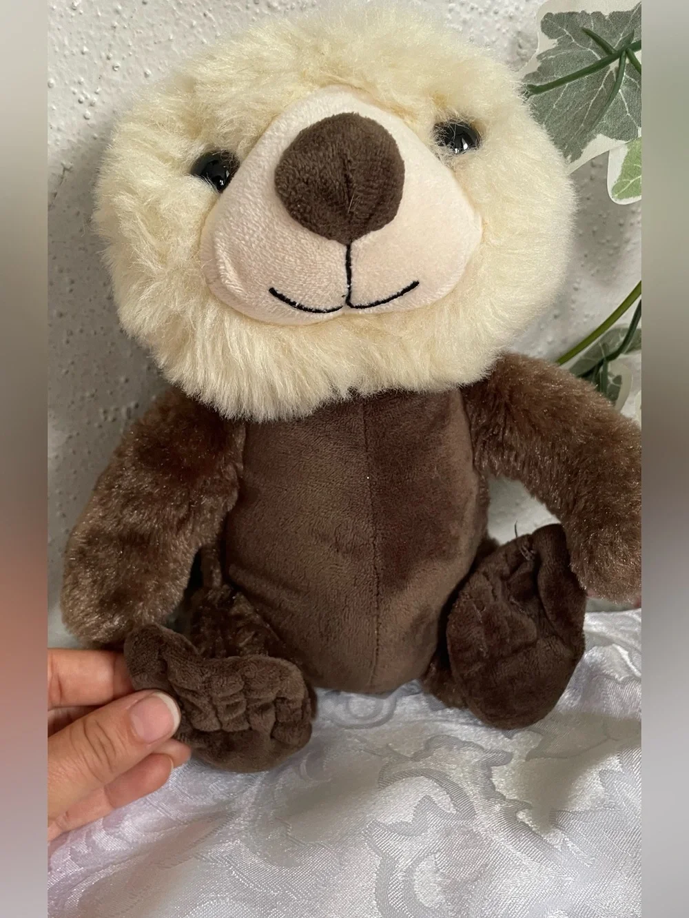 The Petting Zoo Sea Otter Plush 9” Brown Cream Stuffed Animal